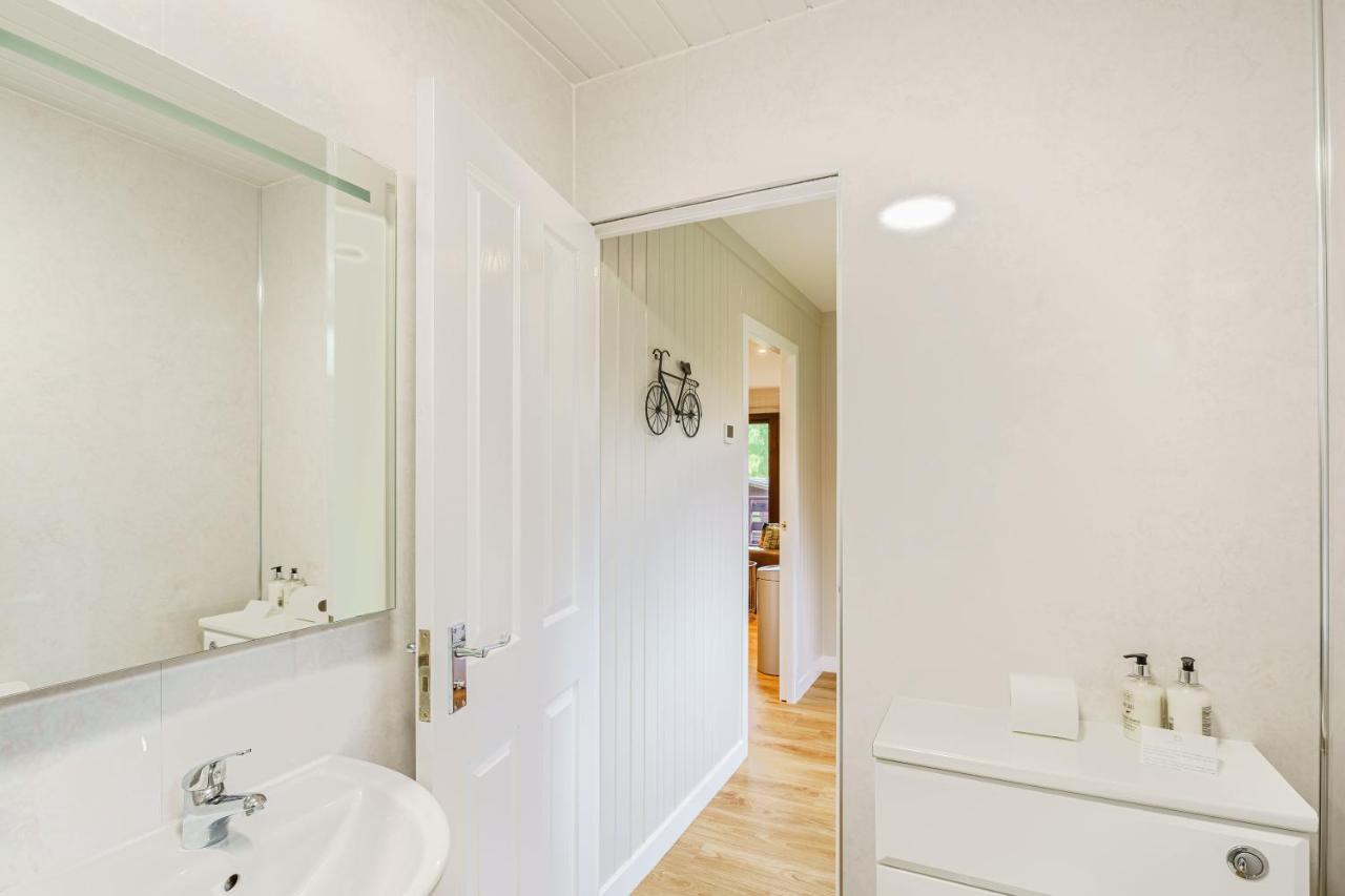 Chalet Conifer 25 With Hot Tub Newton Stewart
