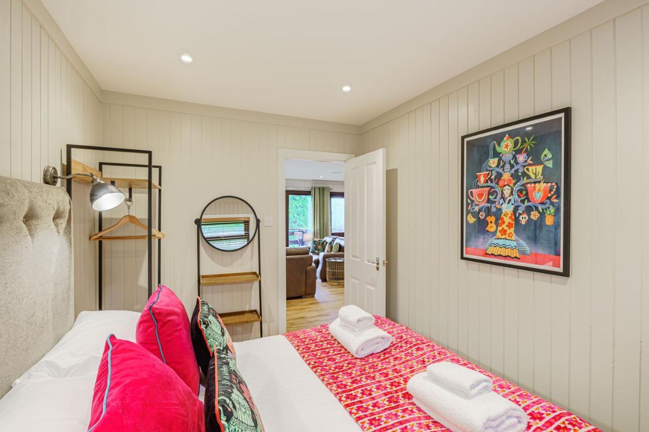 Conifer 25 With Hot Tub Chalet *
